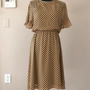 NWT Ann Taylor Loft yellow and white flowy dress